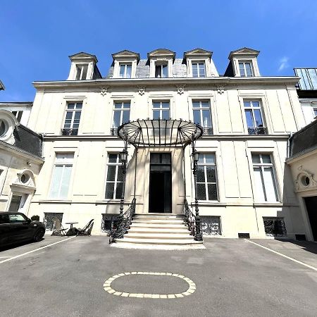 Aux Clefs Des Sacres - Dans Un Hotel Particulier Situe Rue Du Marc - Reims - Hyper Centre Forum Mairie Boulingrin Ngoại thất bức ảnh