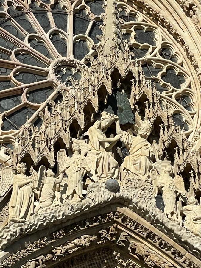 Aux Clefs Des Sacres - Dans Un Hotel Particulier Situe Rue Du Marc - Reims - Hyper Centre Forum Mairie Boulingrin Ngoại thất bức ảnh