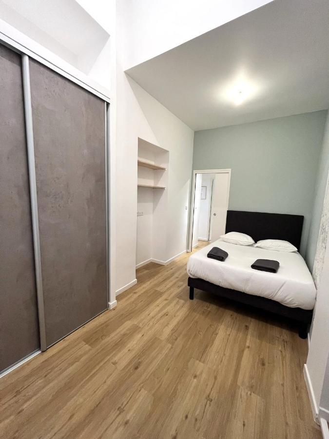 Aux Clefs Des Sacres - Dans Un Hotel Particulier Situe Rue Du Marc - Reims - Hyper Centre Forum Mairie Boulingrin Ngoại thất bức ảnh