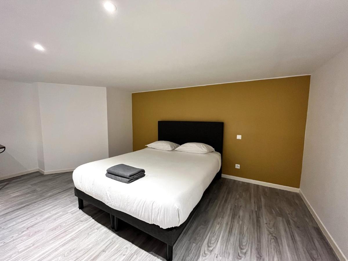 Aux Clefs Des Sacres - Dans Un Hotel Particulier Situe Rue Du Marc - Reims - Hyper Centre Forum Mairie Boulingrin Ngoại thất bức ảnh